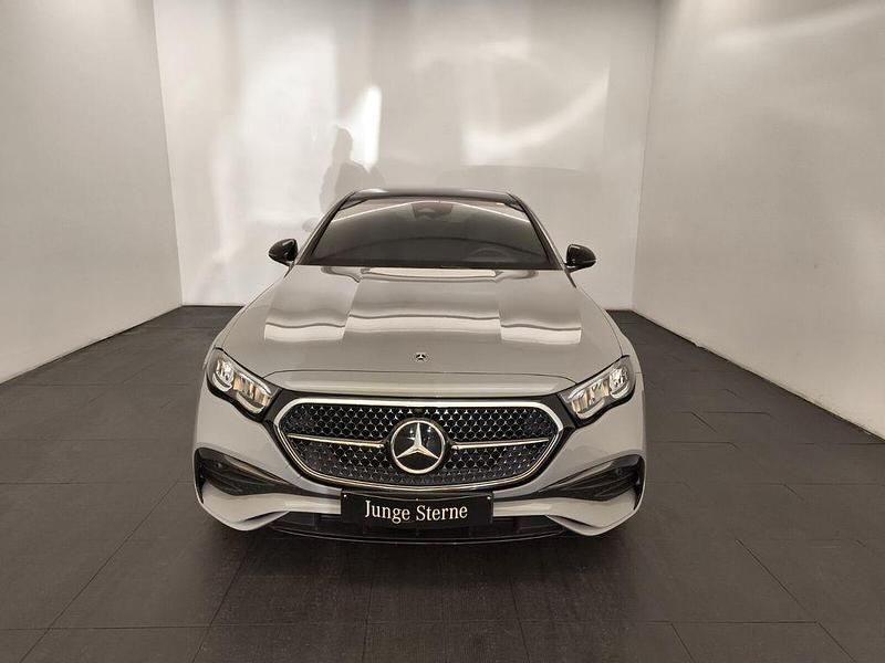 Gebraucht Mercedes E220 Advanced 197 PS (144 kW) 2024 Manufaktur lack manufaktur alpingrau uni Limousine