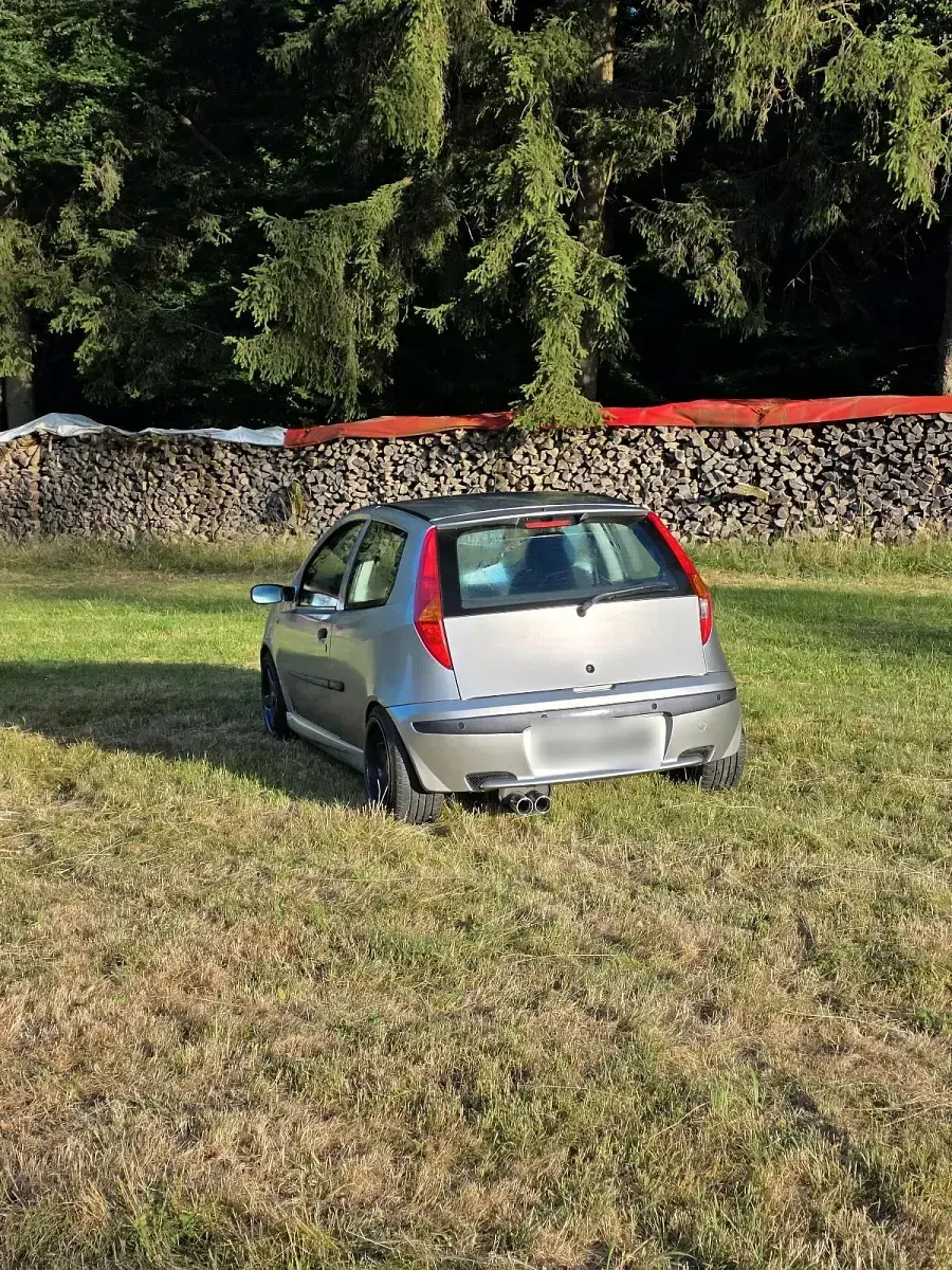 Gebraucht Fiat Punto 131 PS (96 kW) 2000 Gold Kleinwagen
