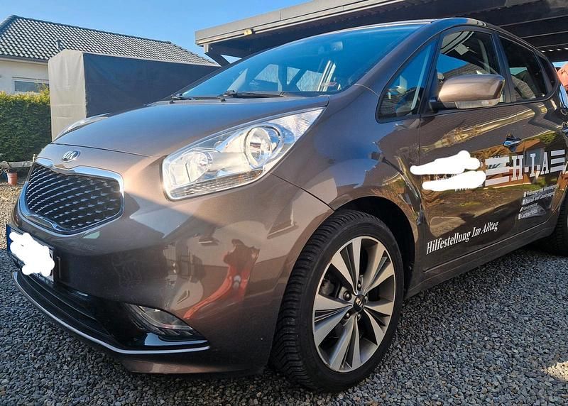 Gebraucht Kia Venga 125 PS (91 kW) 2017 Andere farben Kleinwagen