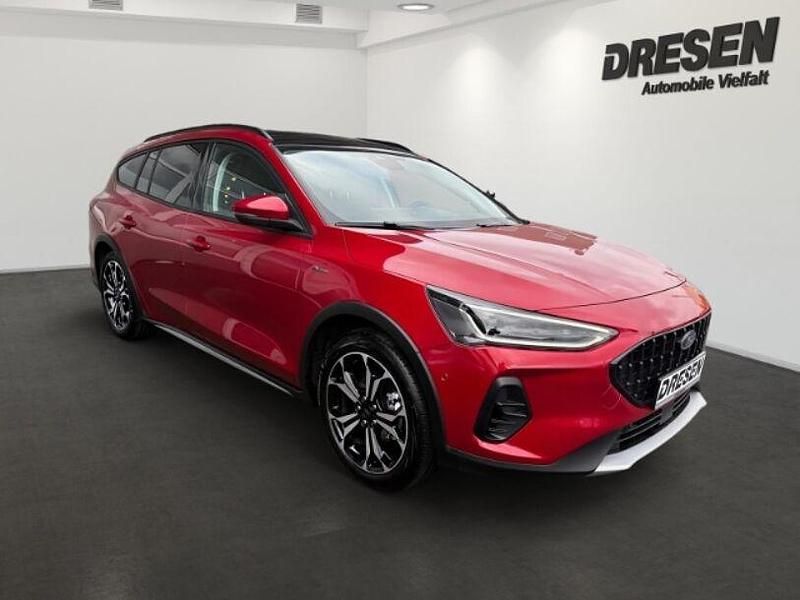 Gebraucht Ford Focus Active X 155 PS (114 kW) 2024 Rot Kombi