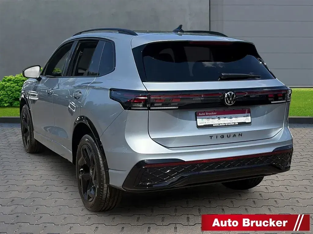 Neu VW Tiguan R-line 193 PS (141 kW) 2026 Silber SUV