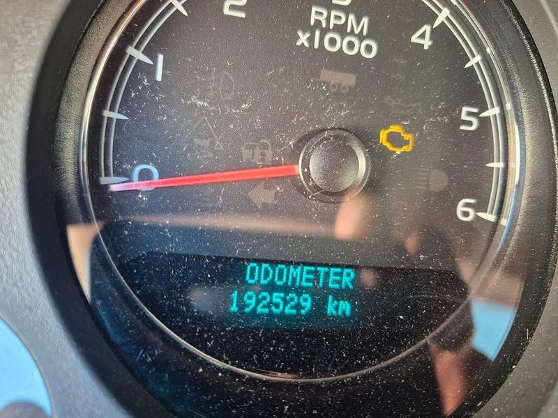 Gebraucht Chevrolet Silverado 320 PS (235 kW) 2008 Schwarz SUV