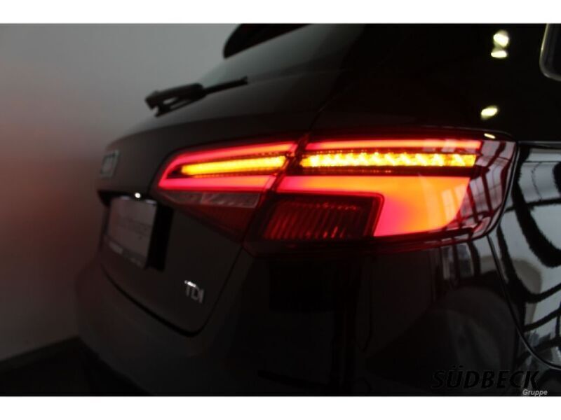 Gebraucht Audi A3 Design 116 PS (85 kW) 2017 Mythosschwarz (metallic) Limousine