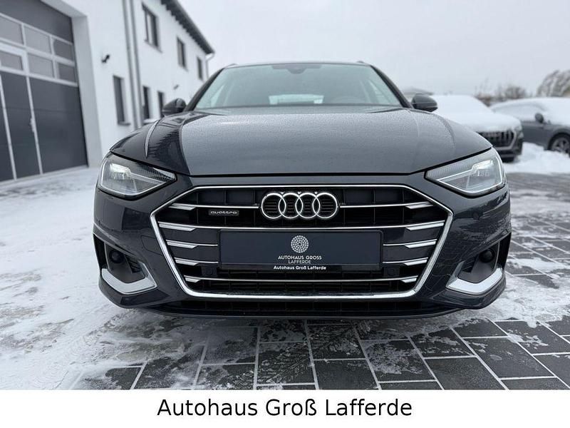 Gebraucht Audi A4 Advanced 204 PS (150 kW) 2023 Grau Kombi