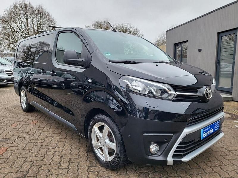 Gebraucht Toyota Proace Comfort 144 PS (105 kW) 2021 Schwarz Van / Kleinbus