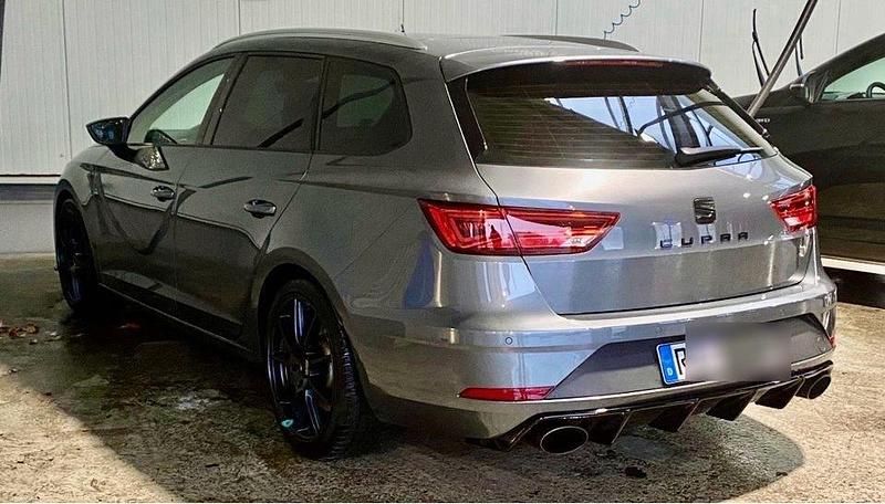 Gebraucht 2018 Cupra Leon Kombi | 20.500 € (Fairer Preis) - Bild 1/4