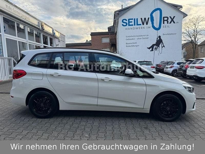 Gebraucht BMW 216 Advantage 116 PS (85 kW) 2018 Weiß Kombi