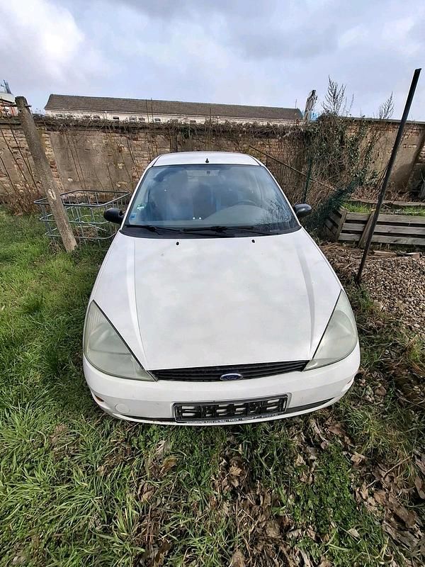 Second-hand Ford Focus 75 CP (55 kW) 1999 Alb Break