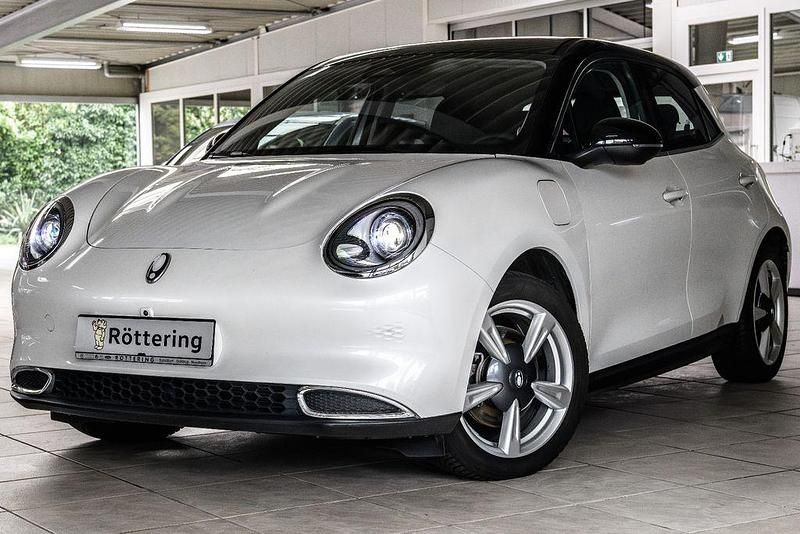 Używany Ora 03 125 kW (171 KM) 2023 Beżowy Hatchback