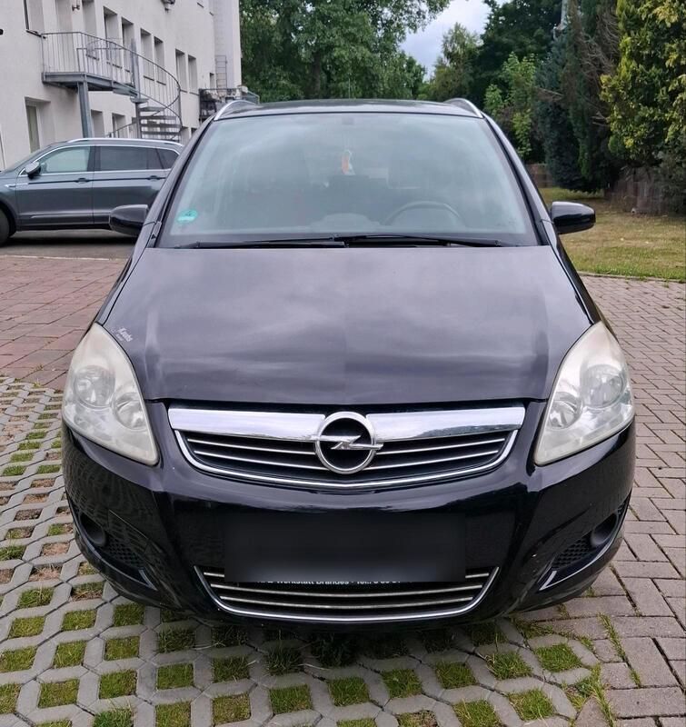 Schwarz Gebraucht 2009 Opel Zafira Van / Kleinbus | 1.700 € (Superpreis) - Bild 1/4