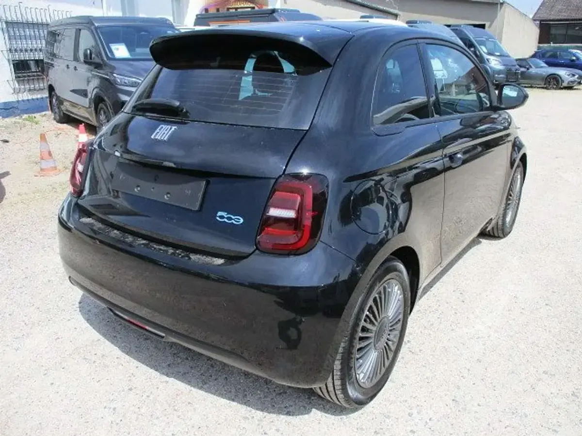 Gebraucht Fiat 500e Icon 86 kW (118 PS) 2022 Schwarz Limousine