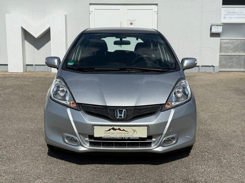 Gebraucht Honda Jazz 99 PS (72 kW) 2011 Silber Kleinwagen