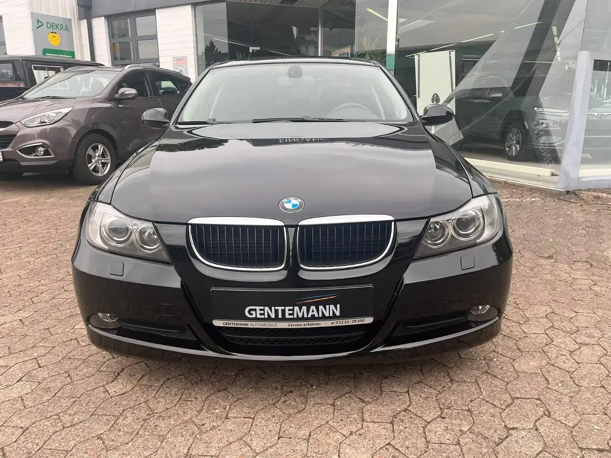 Gebraucht BMW 318 Advantage 143 PS (105 kW) 2008 Schwarz Limousine