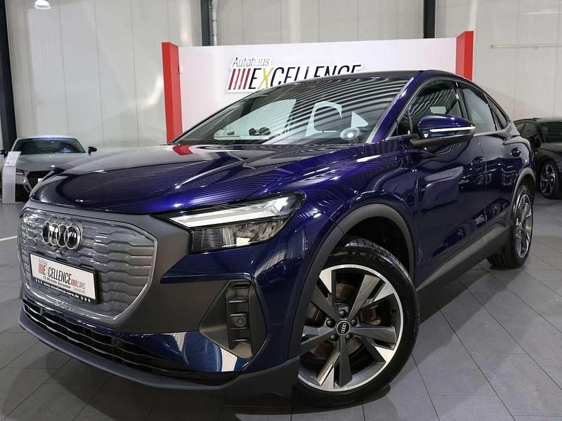 Gebraucht Audi e-tron 125 kW (170 PS) 2022 Navarrablau SUV