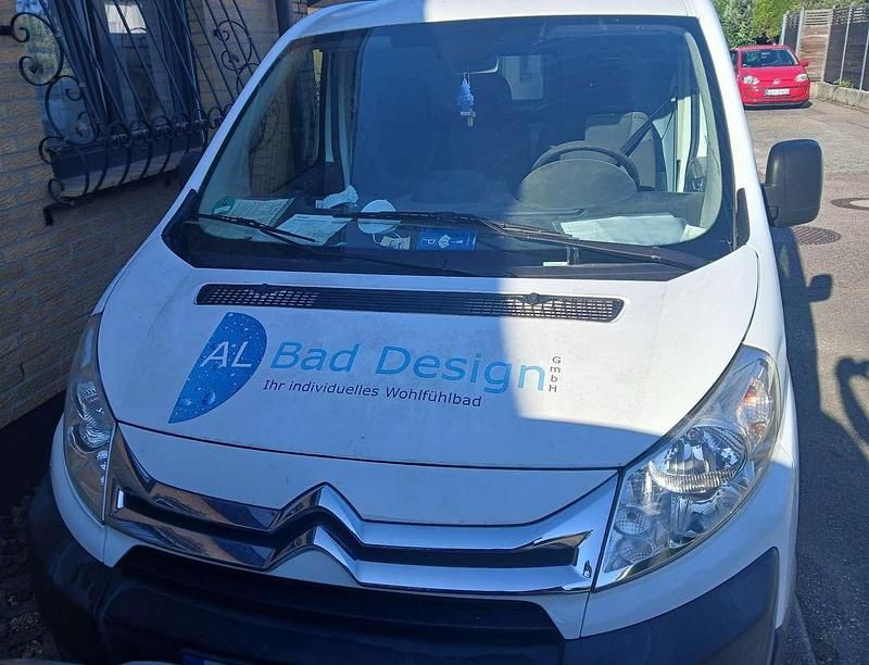 Weiß Gebraucht 2014 Citroën Jumpy Van / Kleinbus | 6.500 € (Guter Preis) - Bild 1/4