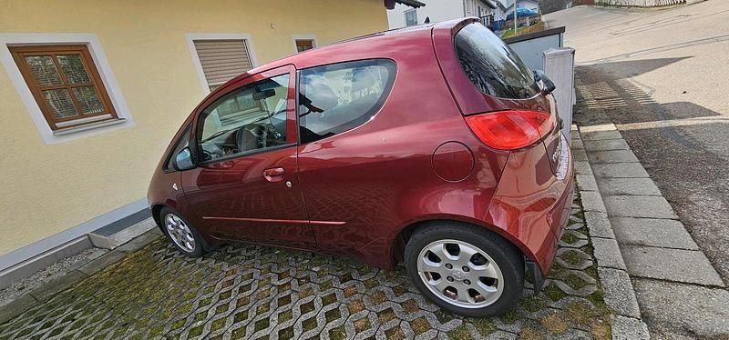 Gebraucht Mitsubishi Colt 89 PS (65 kW) 2006 Rot Kleinwagen
