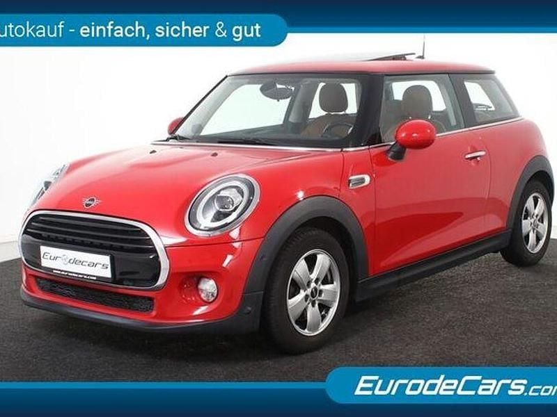 Gebraucht Mini Cooper 136 PS (100 kW) 2019 Rot Kleinwagen