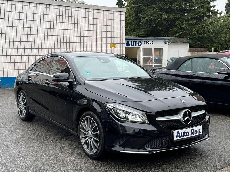 Gebraucht Mercedes CLA180 AMG line 122 PS (89 kW) 2018 Schwarz Limousine