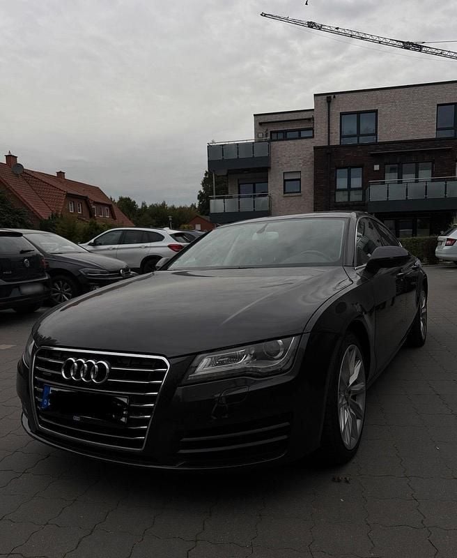 Gebraucht Audi A7 Comfort 300 PS (220 kW) 2011 Braun Kleinwagen