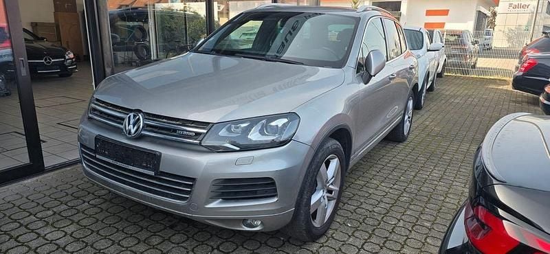 Gebraucht VW Touareg 333 PS (244 kW) 2010 Silber SUV