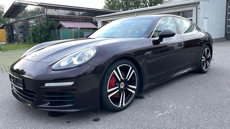 Braun Gebraucht 2017 Porsche Panamera S Limousine | 52.500 € - Bild 1/4