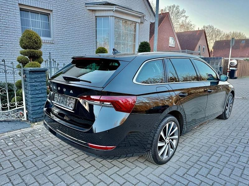 Gebraucht Skoda Octavia First Edition 150 PS (110 kW) 2020 Schwarz Kombi