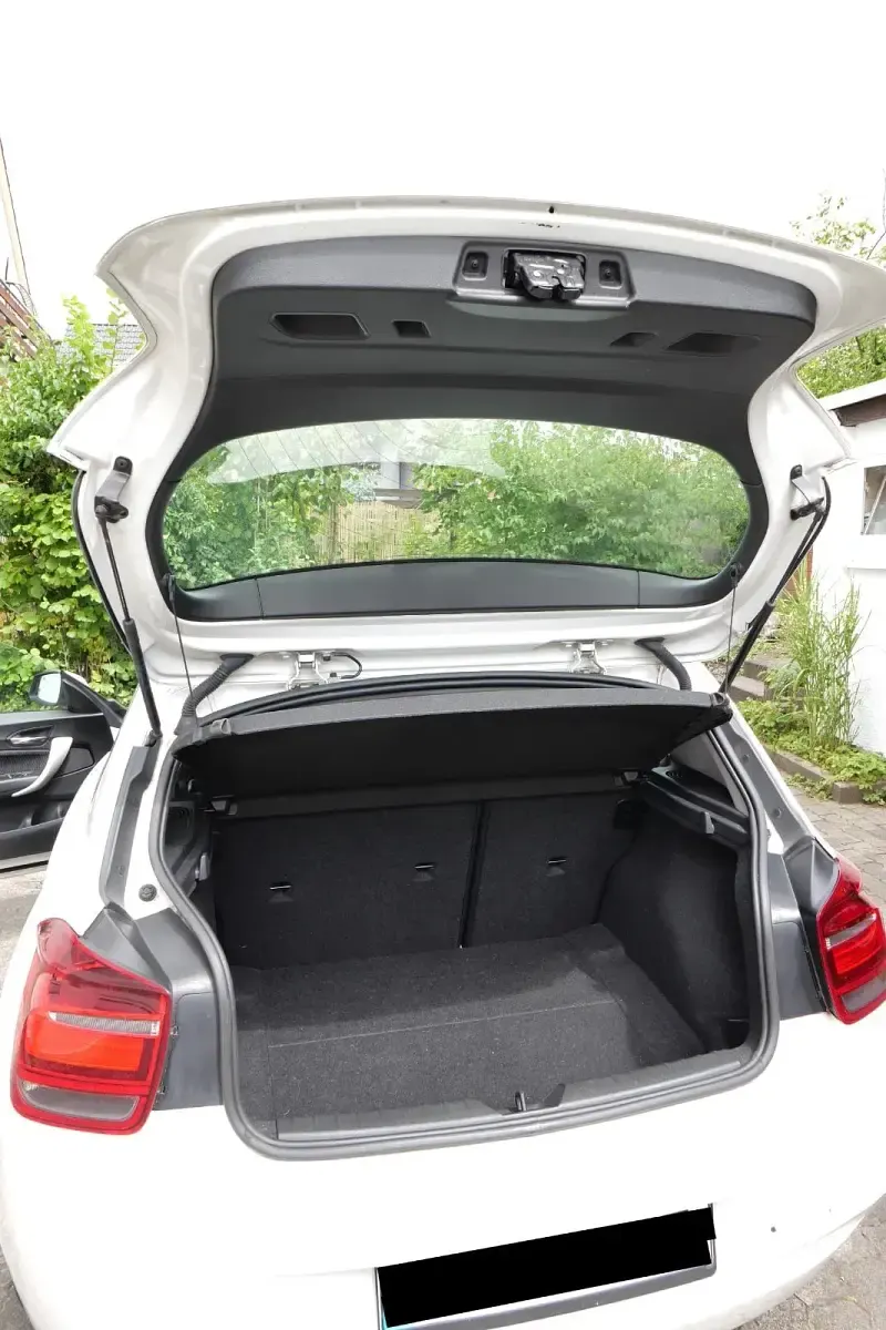 Gebraucht BMW 114 102 PS (75 kW) 2014 Weiß Kleinwagen