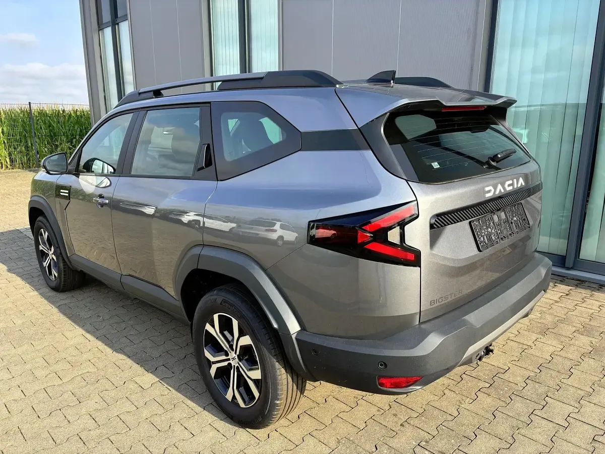 Neu Dacia Bigster Journey 154 PS (113 kW) 2026 Wählbar SUV
