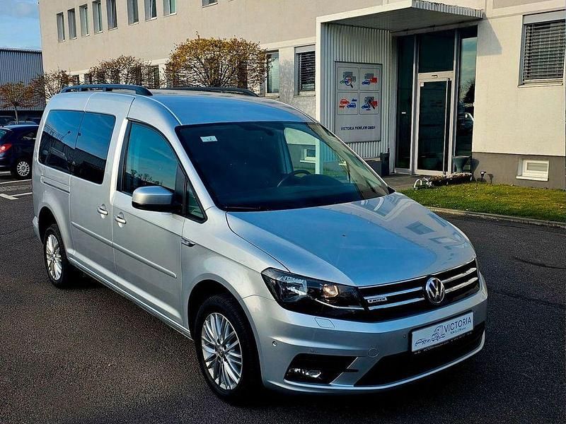Silber Gebraucht 2017 VW Caddy Maxi Comfortline Van / Kleinbus | 16.900 € (Guter Preis) - Bild 1/4