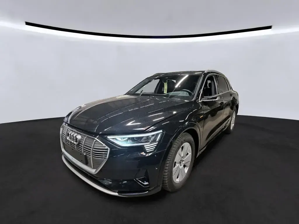 Usata Audi e-tron Sport 300 kW (408 CV) 2023 Nero SUV