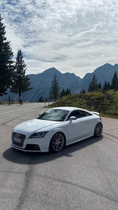 Gebraucht Audi TTS Basis 272 PS (200 kW) 2009 Weiß Coupé