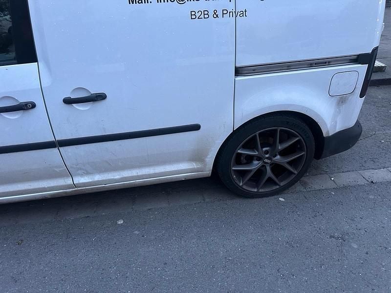 Gebraucht VW Caddy 105 PS (77 kW) 2009 Weiß Van / Kleinbus