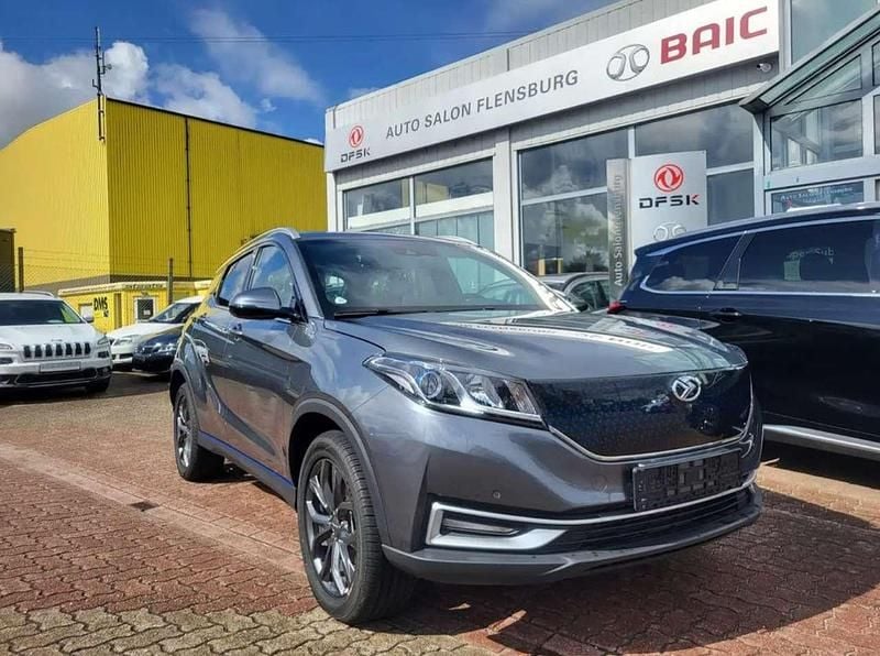 Neu Seres 3 119 kW (163 PS) 2025 Grau SUV