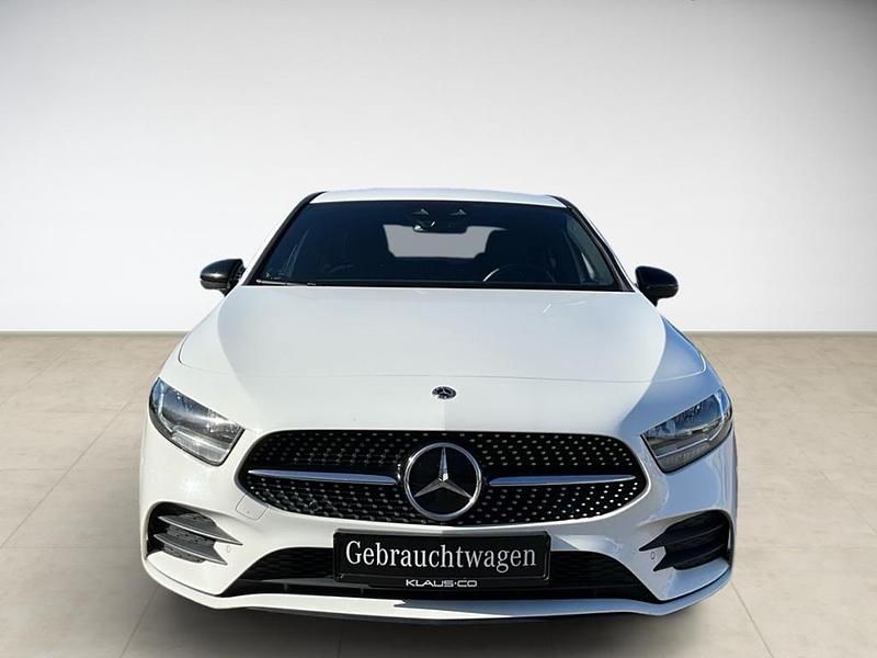 Gebraucht Mercedes A220 AMG line 190 PS (139 kW) 2022 Weiß Limousine