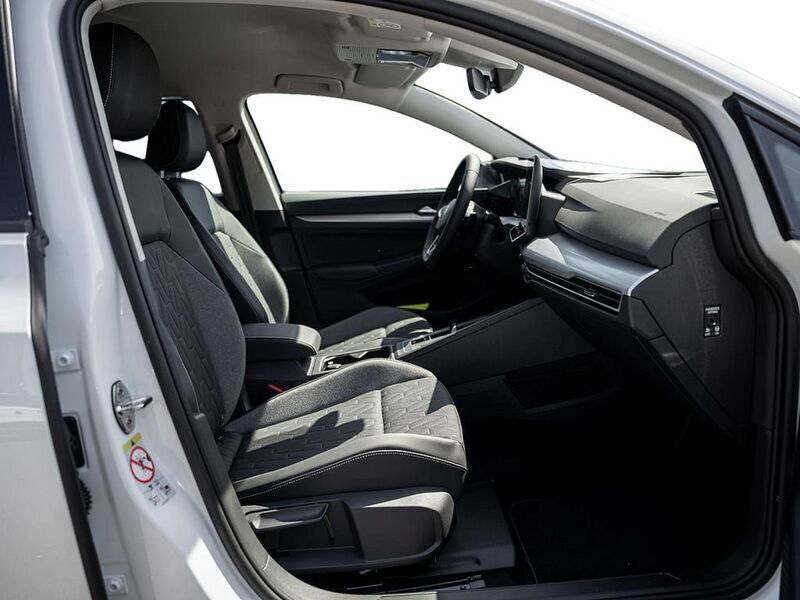 Gebraucht VW Golf VIII Goal 116 PS (85 kW) 2025 Weiß Limousine