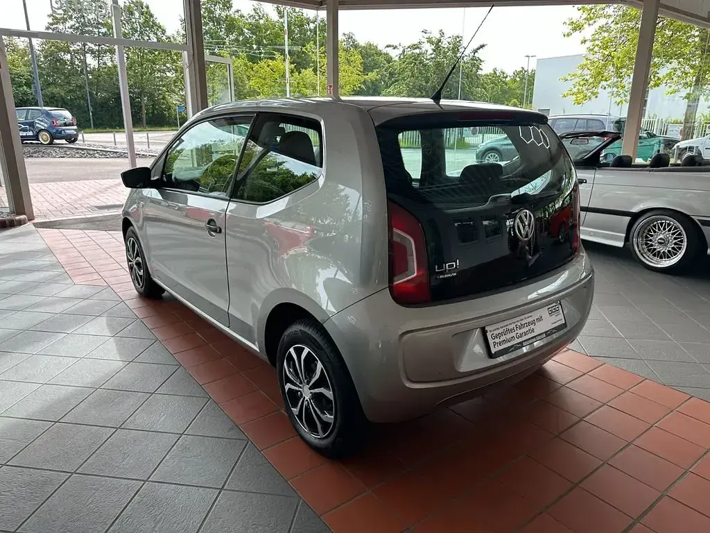 Gebraucht VW up! take up! 60 PS (44 kW) 2012 Silber Kleinwagen