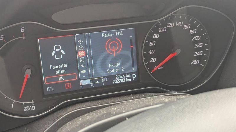 Gebraucht Ford S-MAX Titanium S 200 PS (147 kW) 2011 Schwarz Van / Kleinbus