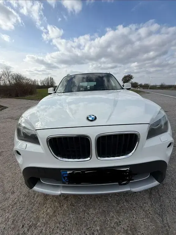 Gebraucht BMW X1 150 PS (110 kW) 2011 Weiß SUV