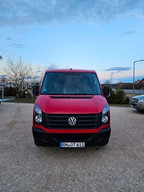 Rot Gebraucht 2015 VW Crafter Van | 21.000 € - Bild 1/4
