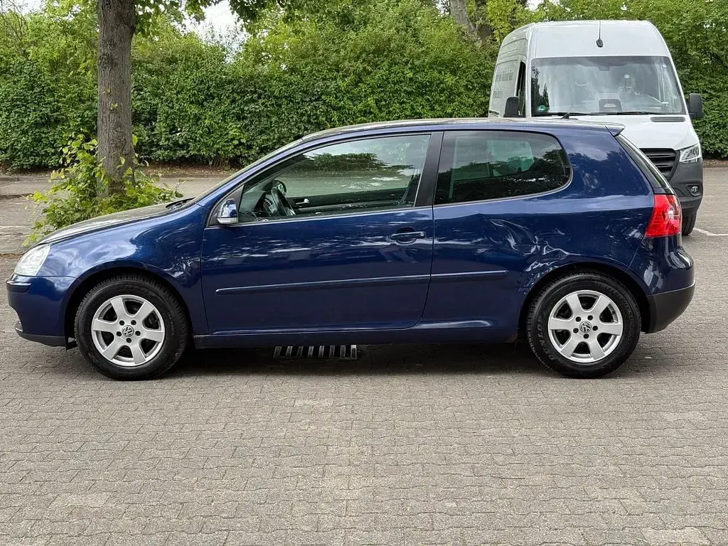 Gebraucht VW Golf IV Sportline 102 PS (75 kW) 2005 Blau Limousine