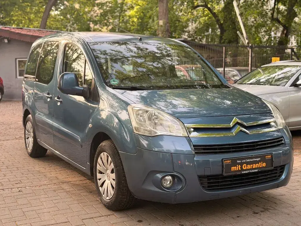 Gebraucht Citroën Berlingo Attraction 98 PS (72 kW) 2011 Blau Van / Kleinbus