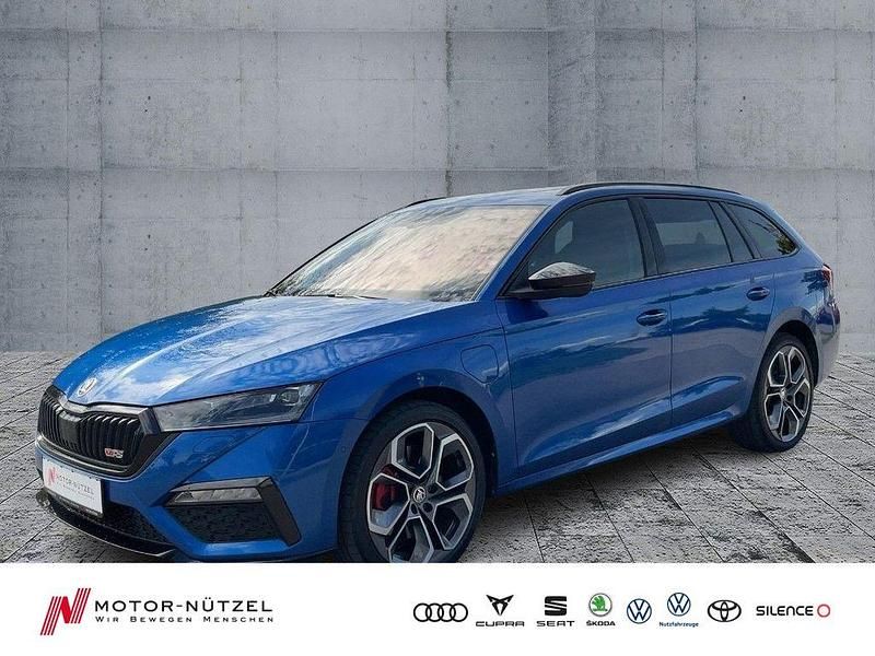 Raceblau metallic Gebraucht 2022 Skoda Octavia RS Kombi | 28.330 € (Fairer Preis) - Bild 1/4