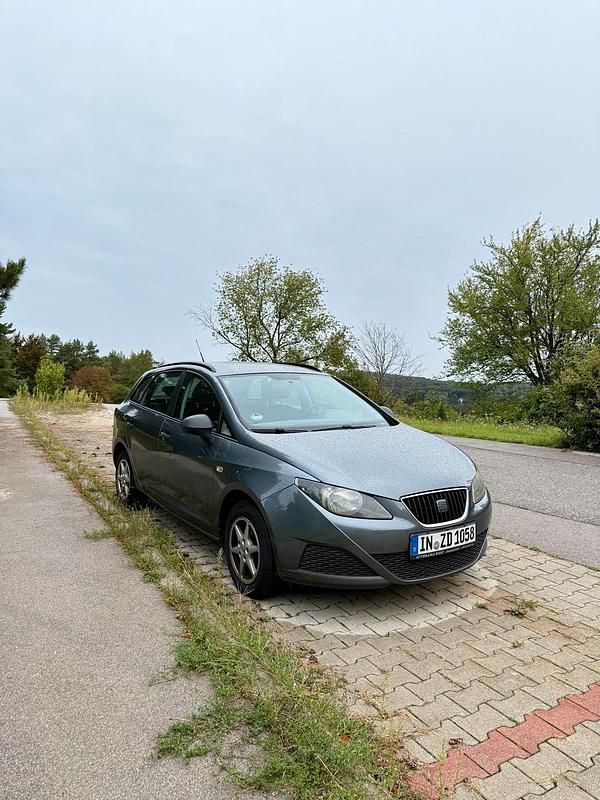 Gebraucht Seat Ibiza ST 75 PS (55 kW) 2012 Grau Kombi