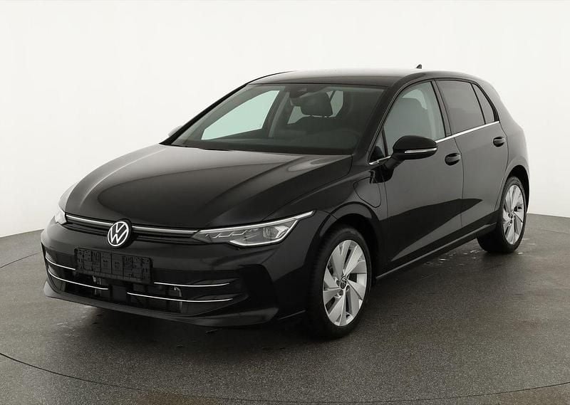 Używany VW Golf VIII Edition 204 KM (150 kW) 2025 Sedan/Limuzyna