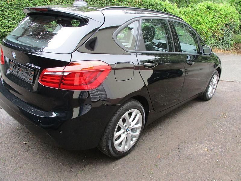 Gebraucht BMW 225 Advantage 224 PS (164 kW) 2019 Schwarz Kombi