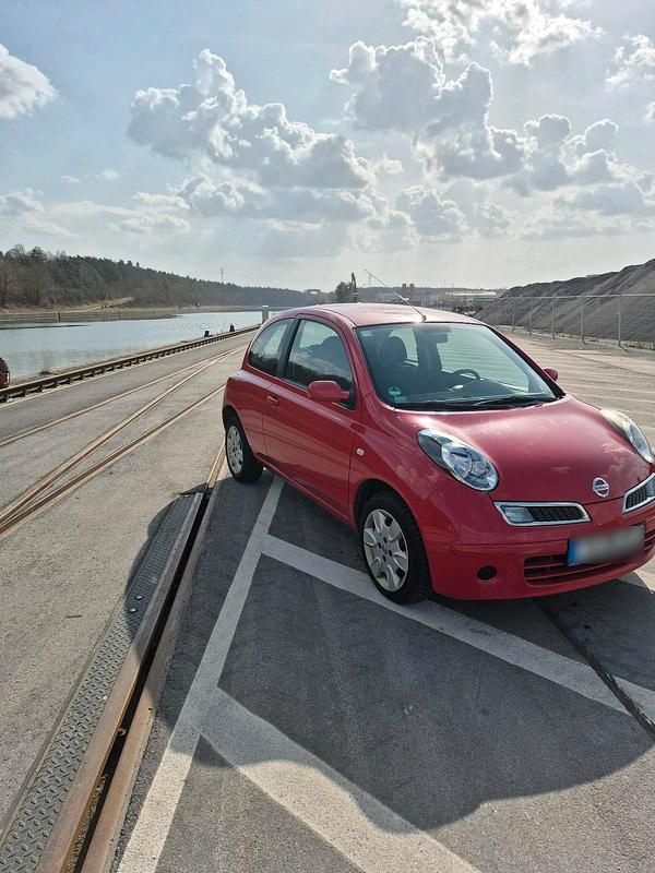 Gebraucht Nissan Micra 65 PS (47 kW) 2008 Rot Kleinwagen
