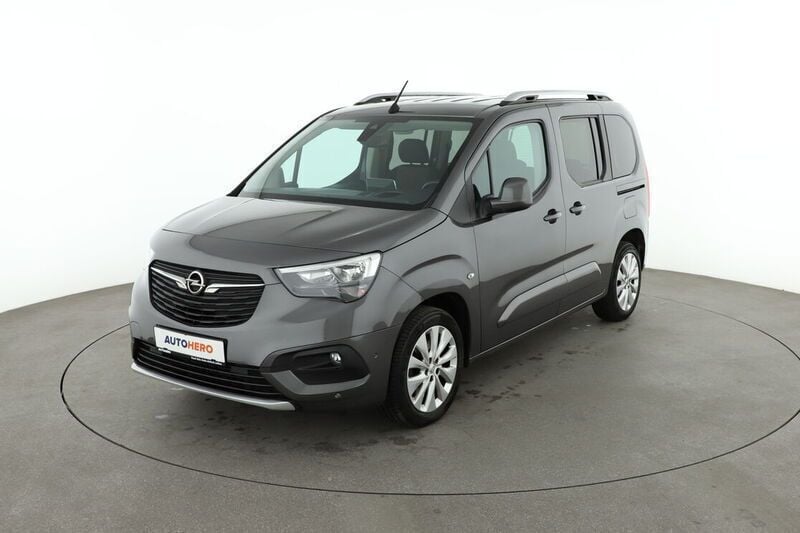 Grau Gebraucht 2020 Opel Combo Life Innovation Van / Kleinbus | 20.680 € (Fairer Preis) - Bild 1/4