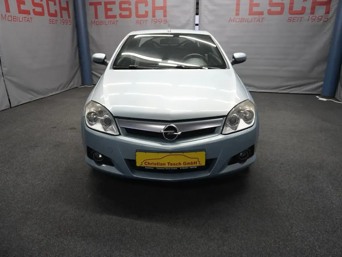 Gebraucht Opel Tigra 125 PS (91 kW) 2008 Blau Cabrio