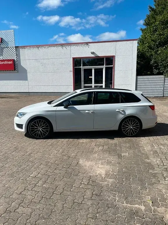 Gebraucht Seat Leon ST CUPRA 280 PS (205 kW) 2015 Weiß Kombi