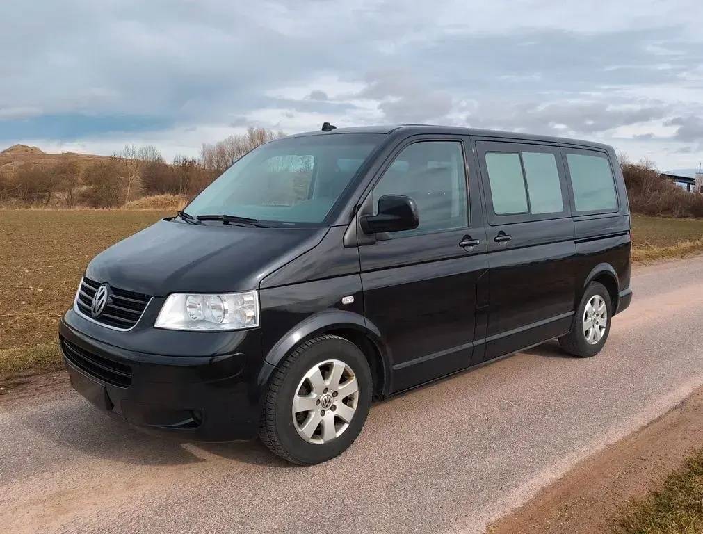 Gebraucht VW Caravelle 174 PS (127 kW) 2006 Schwarz Van